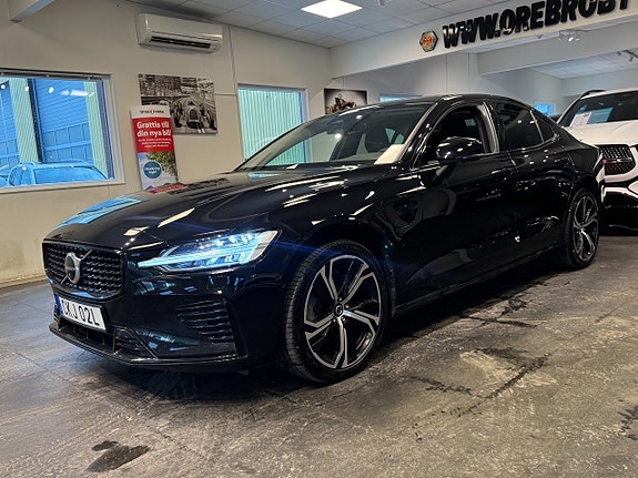 Volvo S60 2 of 5