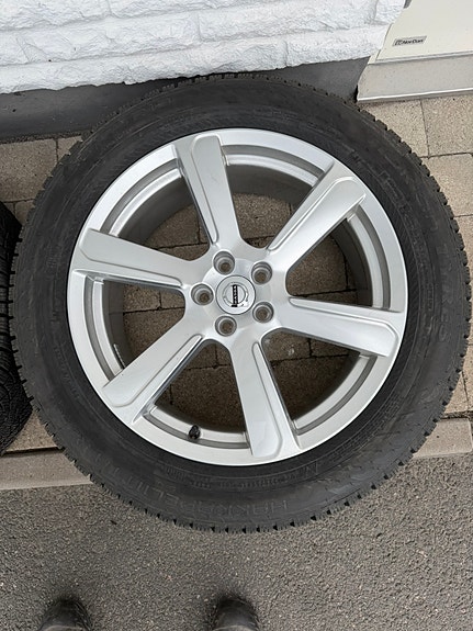 Product image 16 of 20