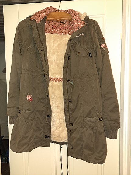 Product image 1 of 7