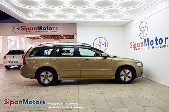 Volvo V50 6 of 21