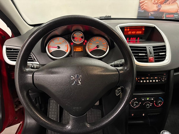 Peugeot 207 SW 20 of 25