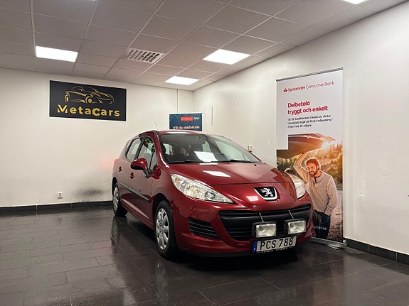 Peugeot 207 SW 2 of 5