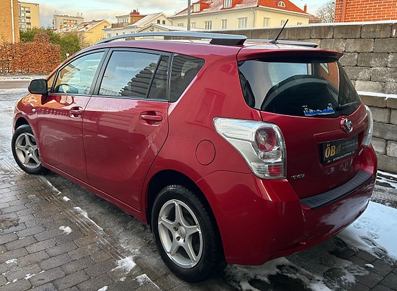 Toyota Verso 3 of 5