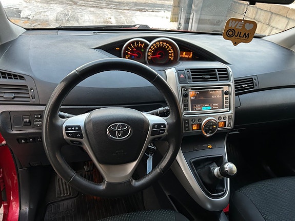 Toyota Verso 6 of 16