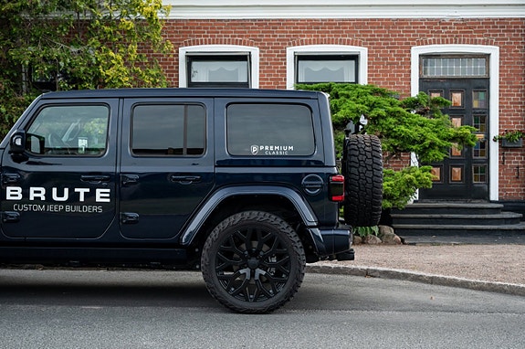 Jeep Wrangler 6 of 30