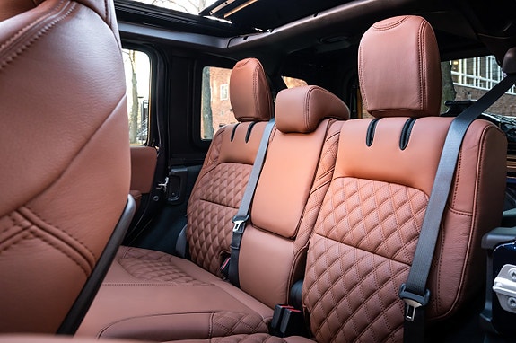 Jeep Wrangler 29 of 30