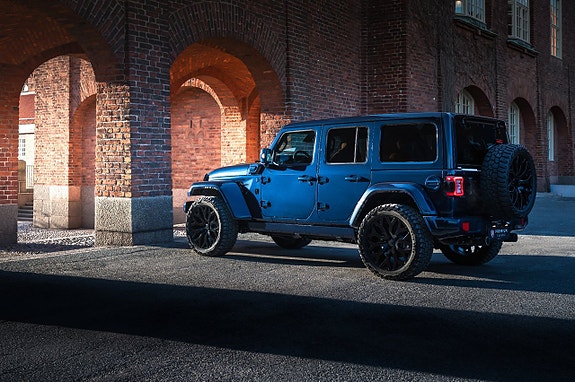 Jeep Wrangler 23 of 30