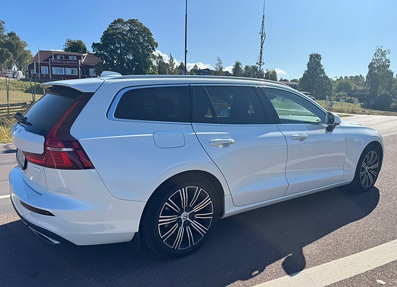 Volvo V60 3 of 13