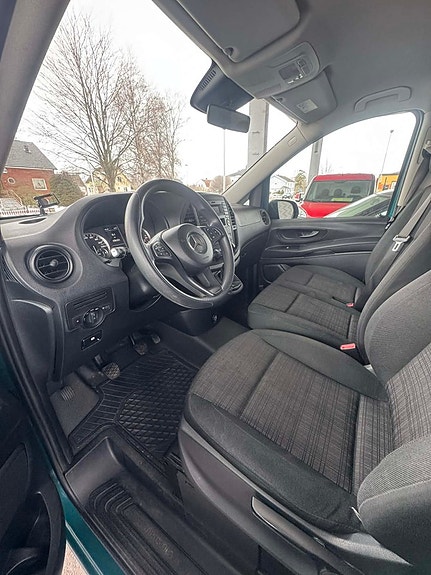 Mercedes-Benz Vito 114 11 of 19