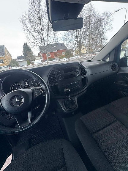 Mercedes-Benz Vito 114 9 of 19