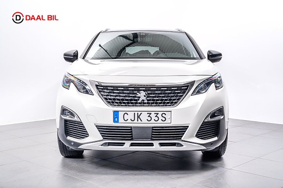 Peugeot 3008 3 of 5