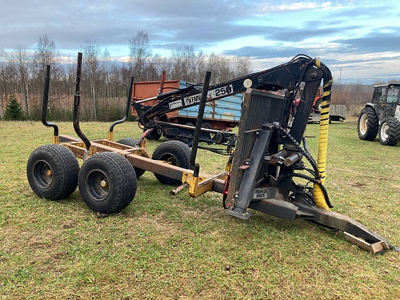 Skogskärra Moheda med Ramstyrning