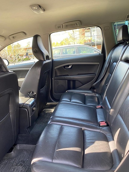 Volvo V70 7 of 7