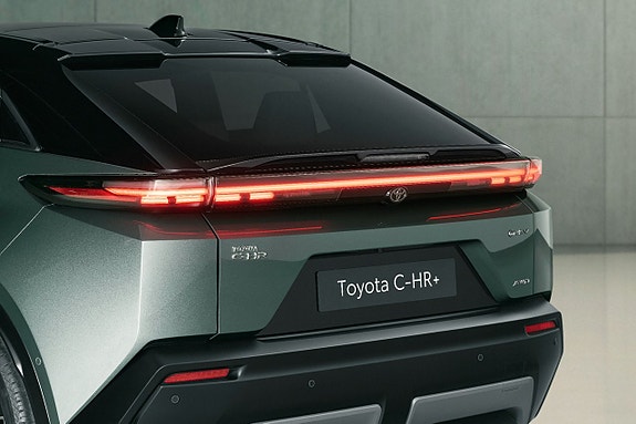 Toyota C-HR 5 of 6