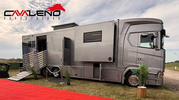Hästlastbil Cavaleno