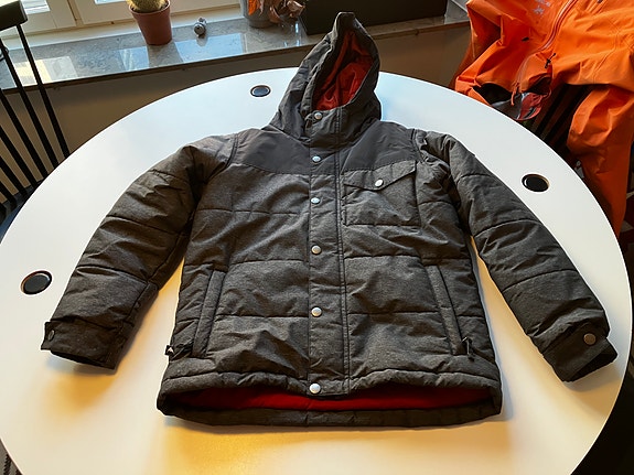Product image 1 of 2