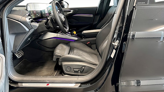 Audi A5 2 of 19