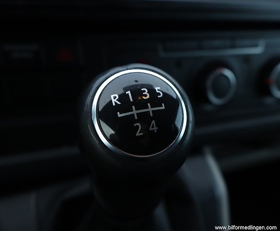 Volkswagen Transporter 15 of 21