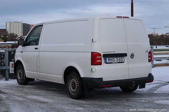 Volkswagen Transporter 3 of 5