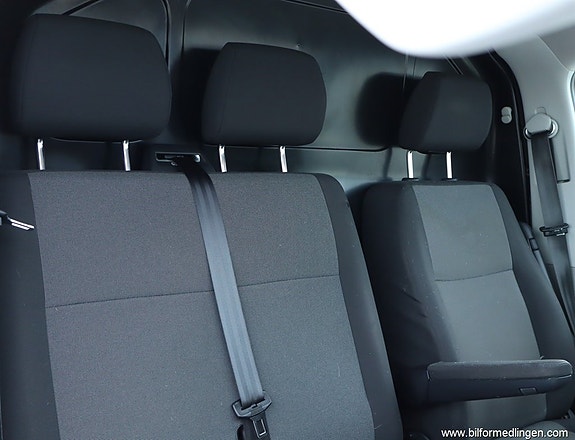 Volkswagen Transporter 6 of 21