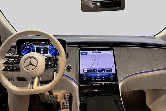 Mercedes-Benz EQE350 7 of 14