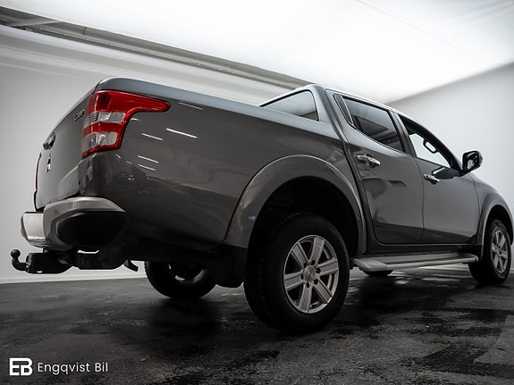 Mitsubishi L200 10 of 27