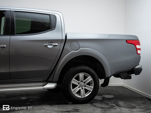 Mitsubishi L200 3 of 27