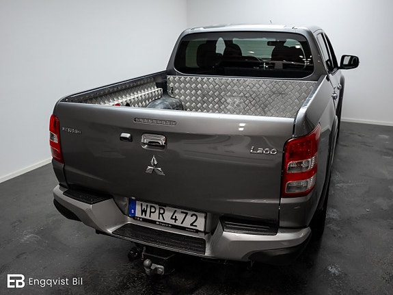 Mitsubishi L200 11 of 27