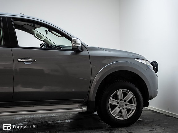 Mitsubishi L200 9 of 27