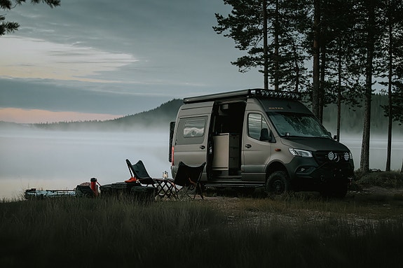 Mercedes-Benz Dovra RIG X-610 2 of 5