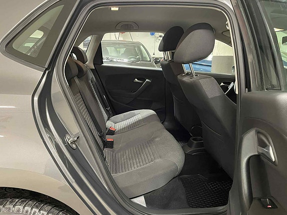 Volkswagen Polo 12 of 21