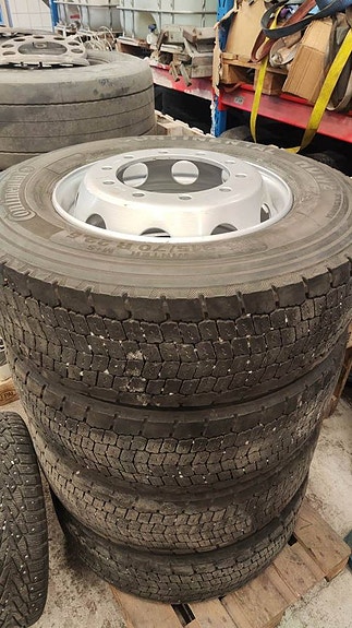 Continental Vinterhjul 315/70 22,5