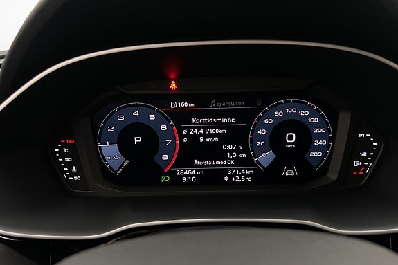 Audi Q3 15 of 26
