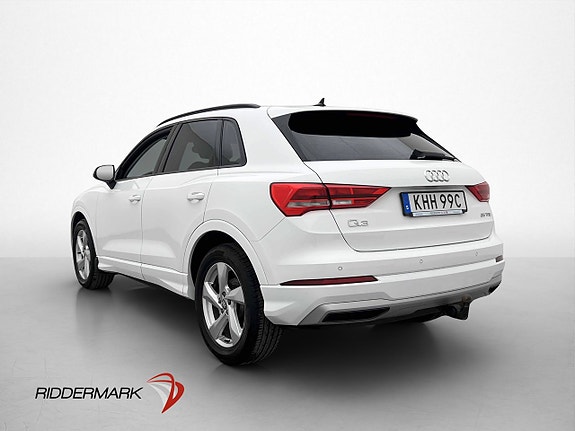 Audi Q3 6 of 26