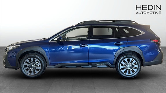 Subaru Outback 11 of 24