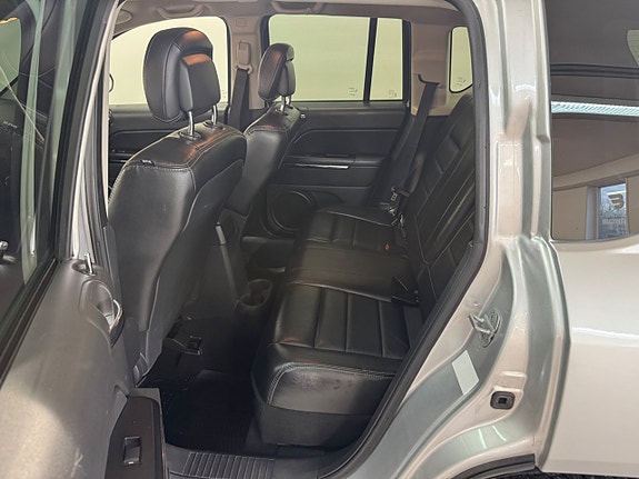 Jeep Compass 11 of 13