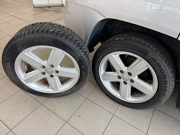 Jeep Compass 14 of 14