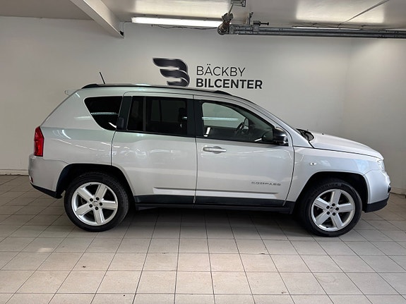 Jeep Compass 6 of 14