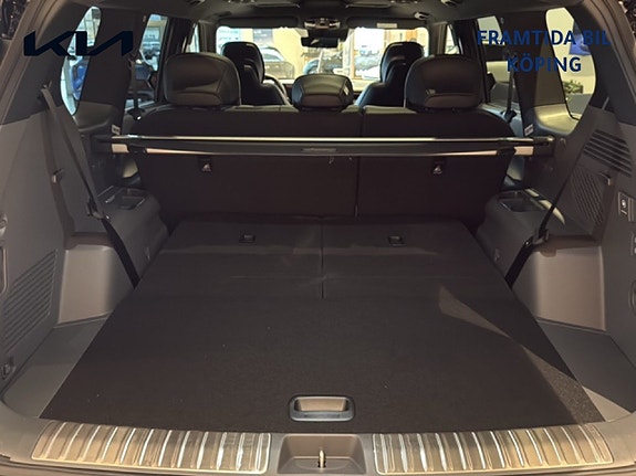Kia EV9 14 of 15