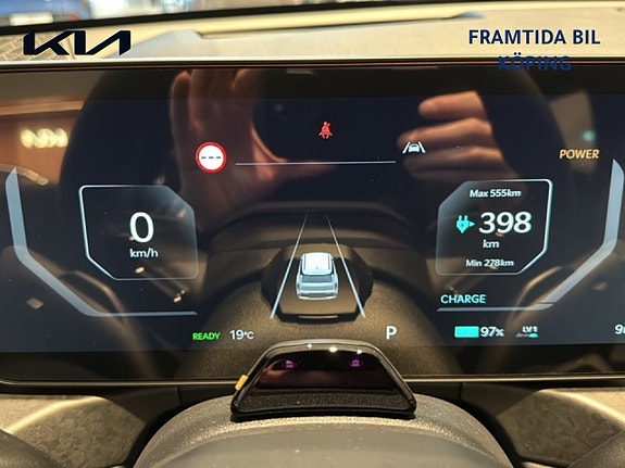 Kia EV9 10 of 15