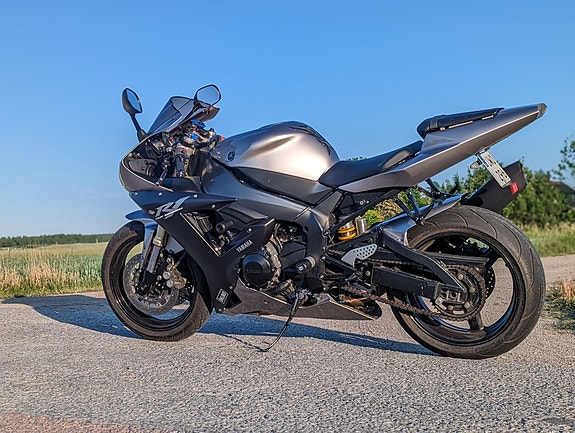 Yamaha YZF-R1 5 of 5