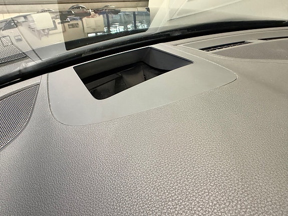 Audi A4 9 of 12