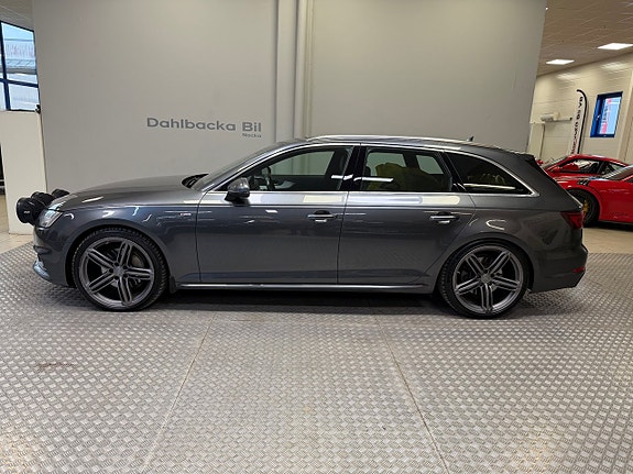 Audi A4 3 of 5