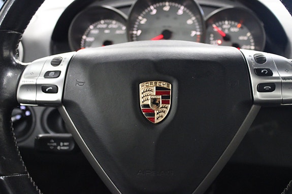 Porsche Cayman S 13 of 13