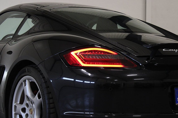 Porsche Cayman S 5 of 13