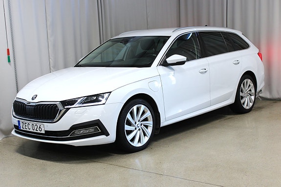 Skoda Octavia 13 of 25