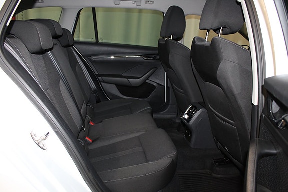 Skoda Octavia 21 of 25