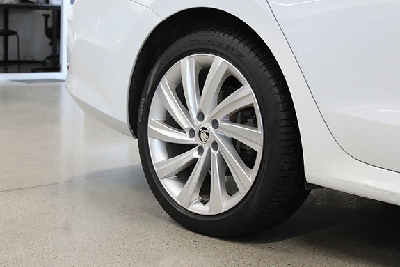 Skoda Octavia 11 of 25