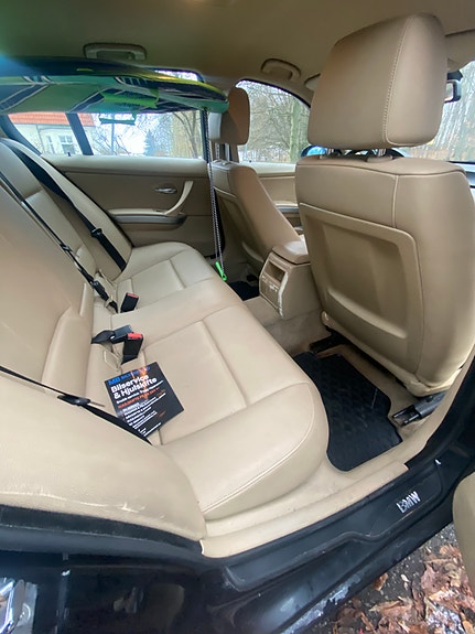 BMW 318i 5 of 5
