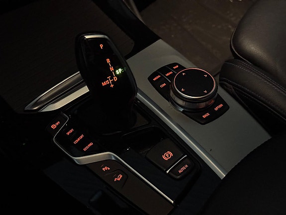 BMW X4 15 of 18